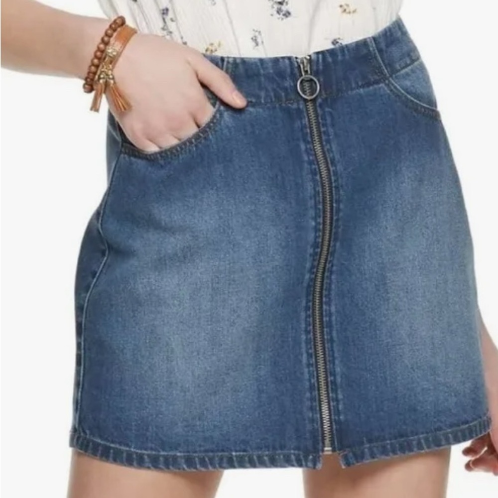 Rewash Denim Vintage Reunion Mini Skit